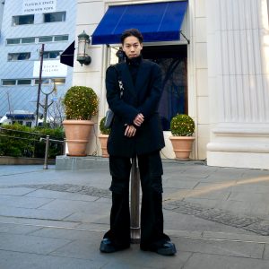 吾妻興／21／学生