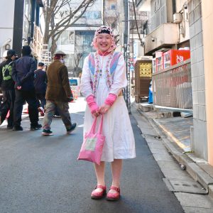 ももな／20／作家